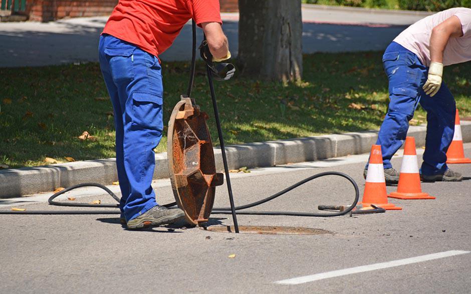 débouchage d'égout Fosses